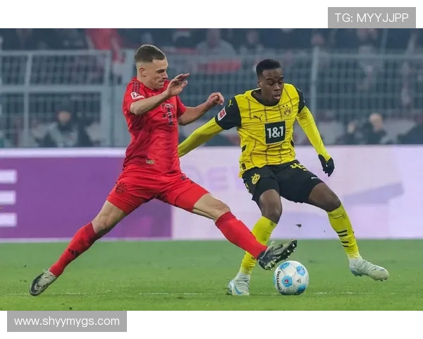 拜仁多特竞逐巴萨天才中场达维奇,红蓝军坚持回购条款(1) 拜仁多特竞逐巴萨天才中场达维奇,红蓝军坚持回购条款(1)